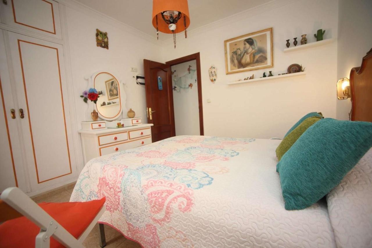 Апартаменты La Casa De La Abuela Rosy Малага Экстерьер фото