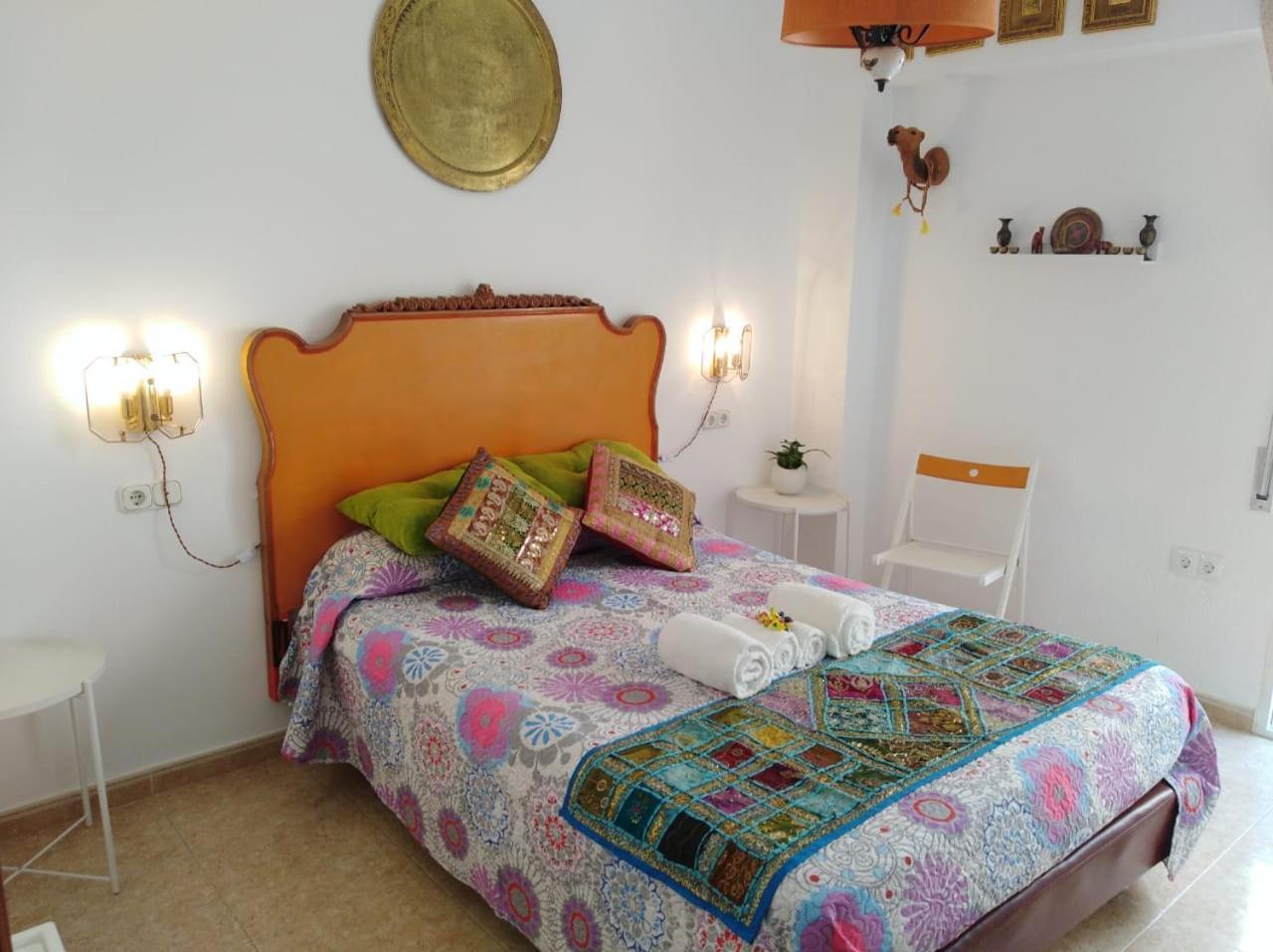 Апартаменты La Casa De La Abuela Rosy Малага Экстерьер фото