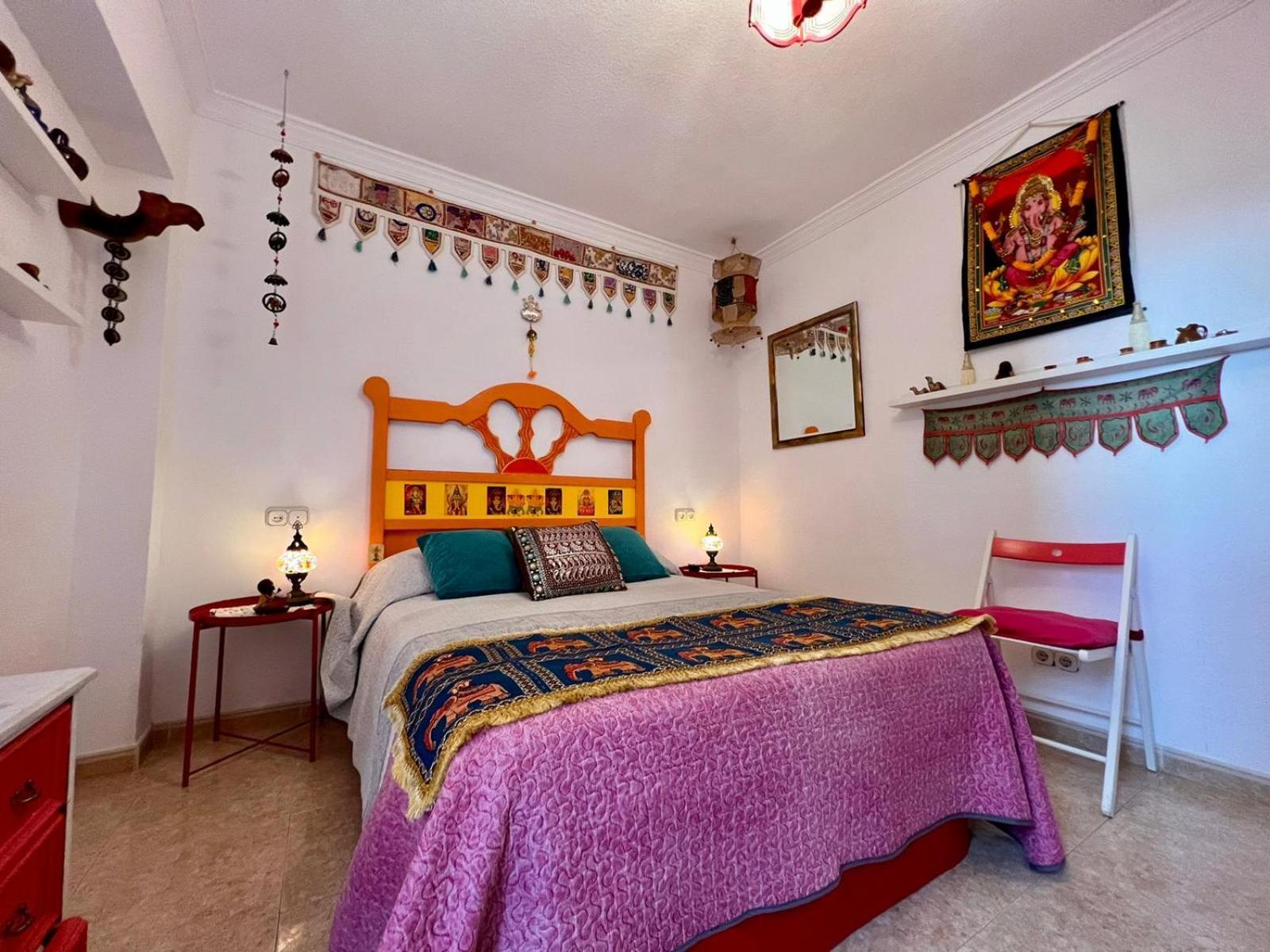 Апартаменты La Casa De La Abuela Rosy Малага Экстерьер фото